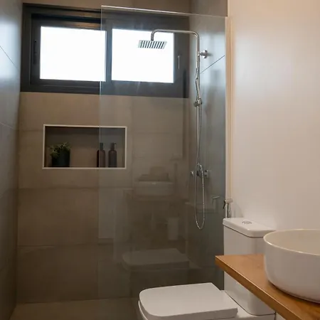 V&j Guest 3* Machico (Madeira)